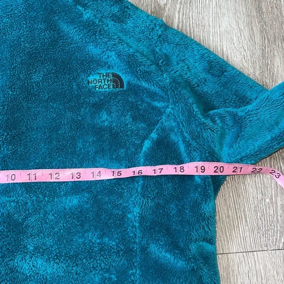 Osito Green North Face Jacket fuzzy fleece green size large